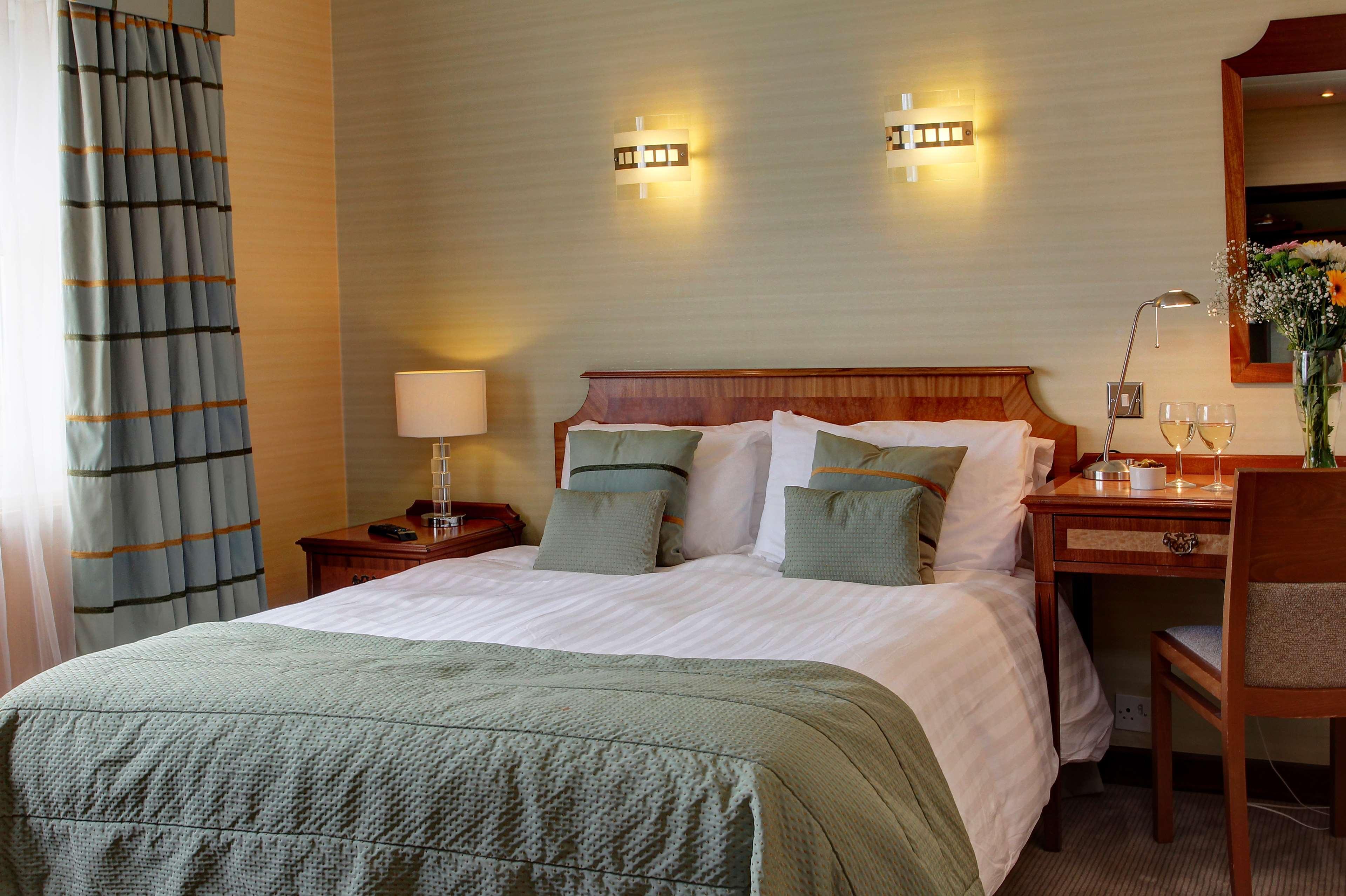 Best Western Aberavon Beach Hotel Port Talbot Extérieur photo