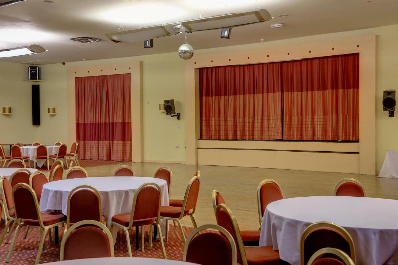 Best Western Aberavon Beach Hotel Port Talbot Extérieur photo
